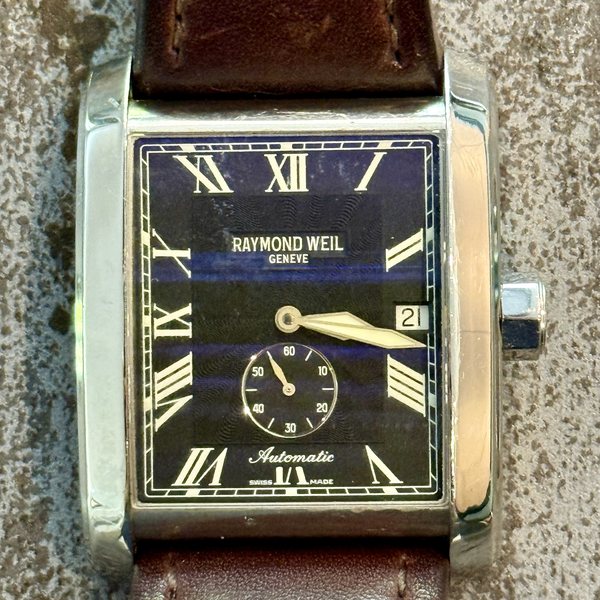 Raymond Weil Don Giovanni dial — rectangular case, Roman numerals, small seconds, date